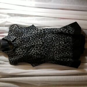 XL Sleeveless Blouse